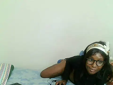 Snapshot of PKELLY7 chatting on 12-15-25, 10:14 PKELLY7 online show from 12-15-25, 10:14