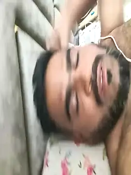 Snapshot of the_7inch_guy chatting on 12-16-25, 06:13 the 7inch guy online show from 12-16-25, 06:13