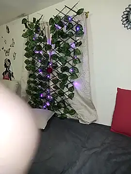 Juli castillo1 online show from 01-07-26, 04:20