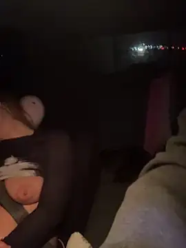 Snapshot of PeachWife chatting on 03-09-26, 04:49 PeachWife online show from 03-09-26, 04:49