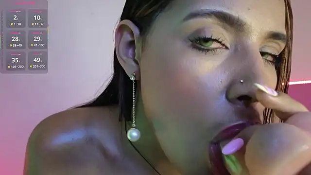 Snapshot of Cleohott778 chatting on 02-12-26, 03:12 Cleohott778 online show from 02-12-26, 03:12