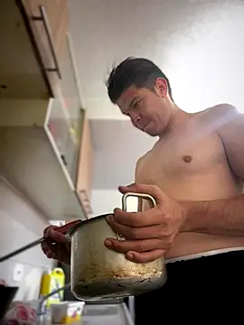 Snapshot of _NickJuniorr chatting on 12-14-25, 03:50 NickJuniorr online show from 12-14-25, 03:50