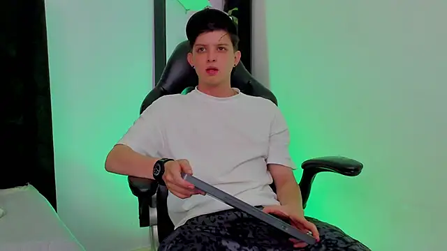 sebastamayo  online show from 04-24-26, 01:13