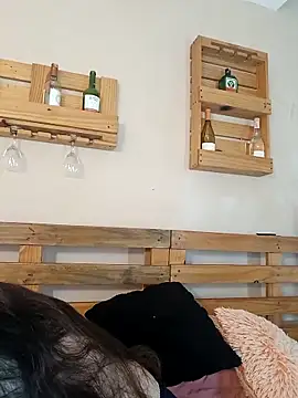 Jasmineloki online show from 12-17-25, 10:05