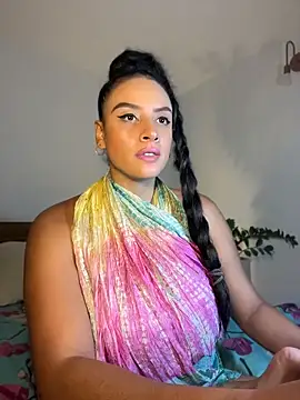 Lena-Williamss online show from 05-15-26, 05:58