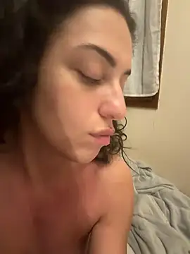 CoquineCharmeuse online show from 02-26-26, 08:52