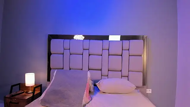 Belanny online show from 04-16-26, 03:51