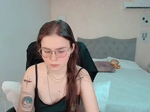 Snapshot of lexalove_doll chatting on 02-20-26, 01:57 lexalove doll online show from 02-20-26, 01:57