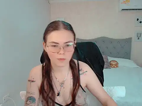 Snapshot of lexalove_doll chatting on 02-21-26, 02:34 lexalove doll online show from 02-21-26, 02:34