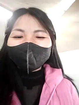 Snapshot of Thikshow2k chatting on 12-15-25, 05:55 Thikshow2k online show from 12-15-25, 05:55