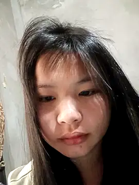 Snapshot of kat2026 chatting on 12-14-25, 02:17 kat2026 online show from 12-14-25, 02:17