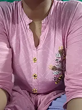 Snapshot of teena-11 chatting on 05-17-26, 02:13 teena-11 online show from 05-17-26, 02:13
