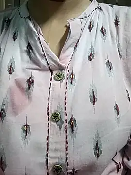 Snapshot of teena-11 chatting on 05-18-26, 07:36 teena-11 online show from 05-18-26, 07:36