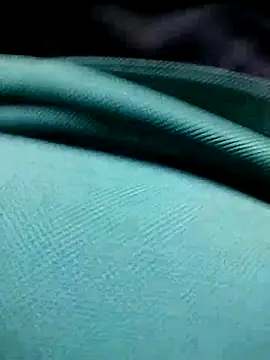 loki-king-143 online show from 12-14-25, 06:52