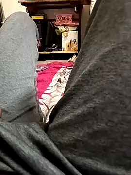 loki-king-143 online show from 04-01-26, 01:52