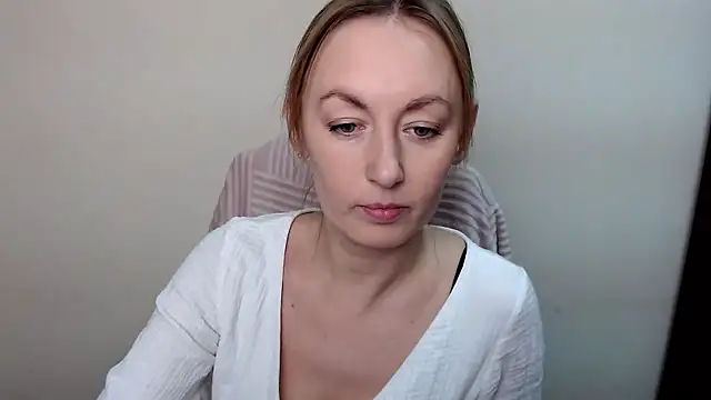 LiaSeass  online show from 01-15-26, 11:48