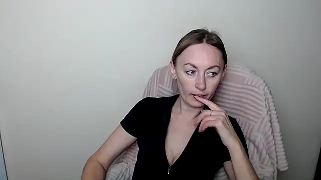 LiaSeass  online show from 01-19-26, 09:24