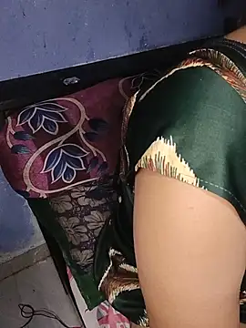 Snapshot of Desi_bhabhi299 chatting on 07-09-26, 05:17 Desi bhabhi299 online show from 07-09-26, 05:17
