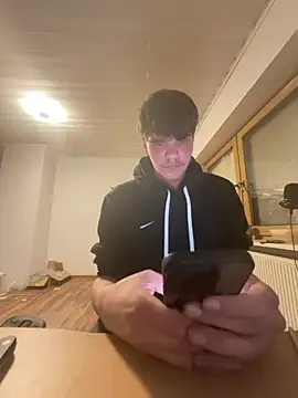 EmoLuAl online show from 01-10-26, 11:09