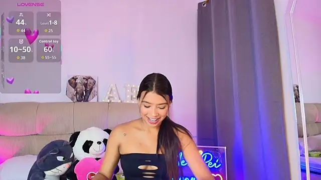 Snapshot of Ana_herrera chatting on 06-08-26, 11:32 Ana herrera online show from 06-08-26, 11:32