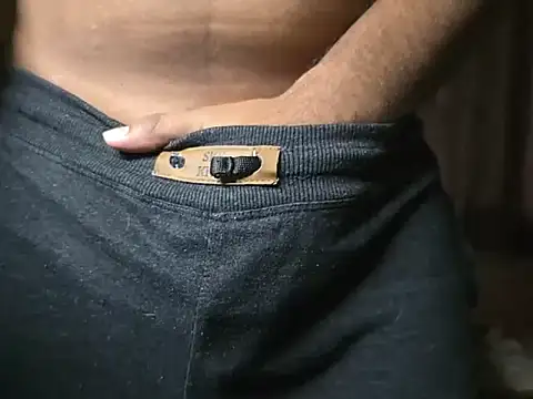 Snapshot of prashantk99 chatting on 10-13-25, 12:38 prashantk99 online show from 10-13-25, 12:38