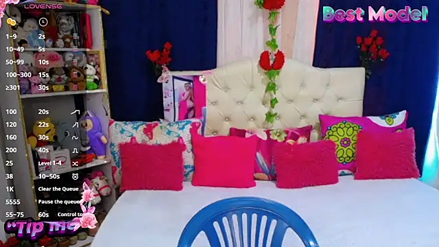 golden girl01 online show from 06-17-26, 08:43
