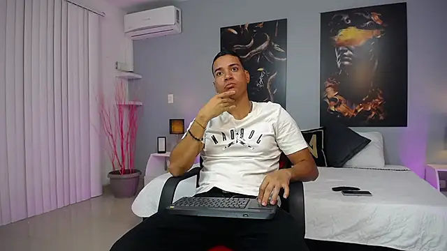 Perseuz369 online show from 03-03-26, 01:39