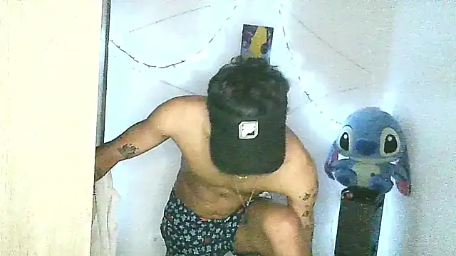 Snapshot of Glen_connor_11 chatting on 01-16-26, 03:10 Glen connor 11 online show from 01-16-26, 03:10