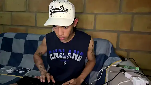 Snapshot of Glen_connor_11 chatting on 02-26-26, 12:42 Glen connor 11 online show from 02-26-26, 12:42