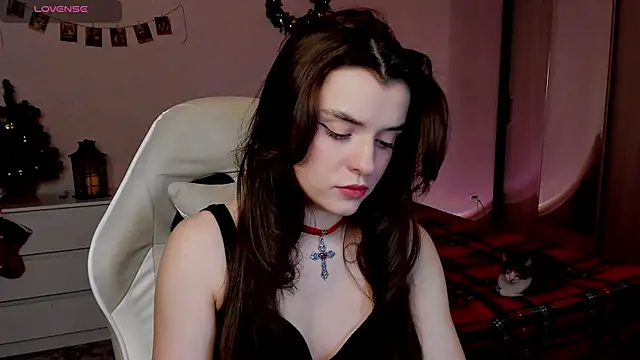  Valleria  online show from 01-12-26, 07:41