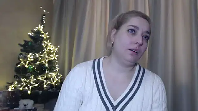 Snapshot of sweetpussy13 chatting on 01-05-25, 07:17 sweetpussy13 online show from 01-05-25, 07:17