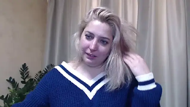 Snapshot of sweetpussy13 chatting on 02-16-25, 06:54 sweetpussy13 online show from 02-16-25, 06:54