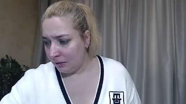 sweetpussy13 online show from 02-20-26, 07:32