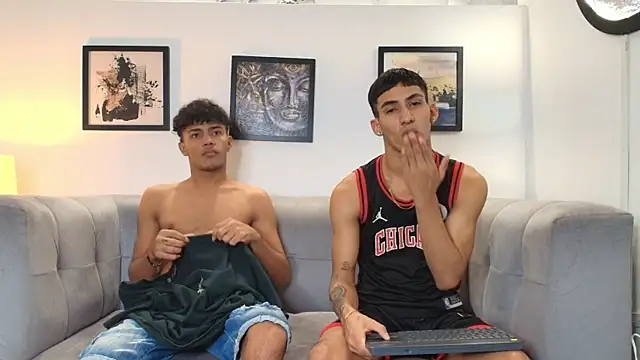 DIAMOND BLACKS online show from 02-05-26, 07:24