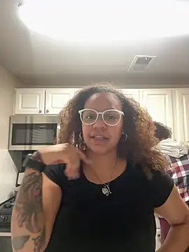 CaramelaTwirl online show from 01-10-26, 04:03