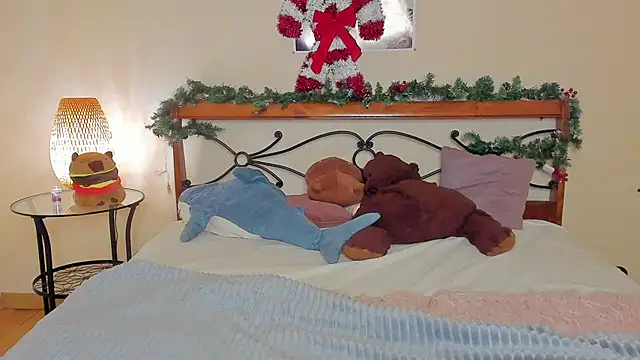 Snapshot of miya_soft chatting on 01-13-26, 01:55 miya soft online show from 01-13-26, 01:55