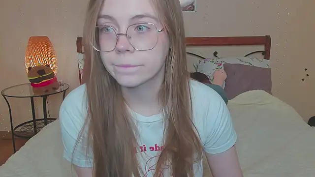 Snapshot of miya_soft chatting on 02-20-26, 01:35 miya soft online show from 02-20-26, 01:35