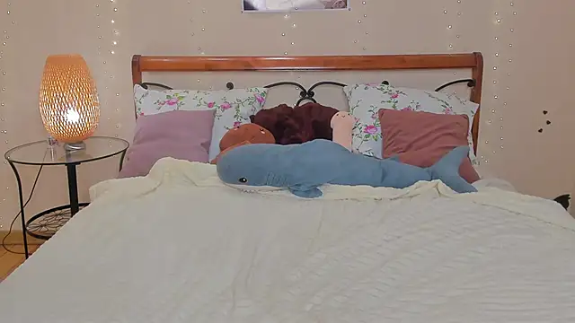 Snapshot of miya_soft chatting on 02-24-26, 01:25 miya soft online show from 02-24-26, 01:25