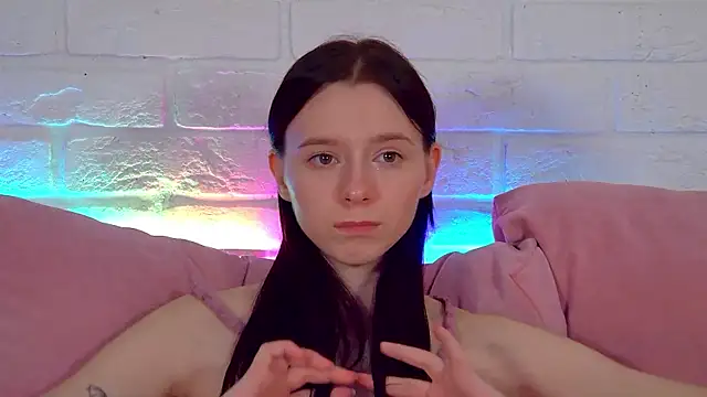 Snapshot of ArinaKubrick chatting on 04-18-26, 07:58 ArinaKubrick online show from 04-18-26, 07:58