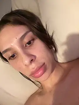 Snapshot of Jedelinne chatting on 02-23-26, 08:28 Jedelinne online show from 02-23-26, 08:28