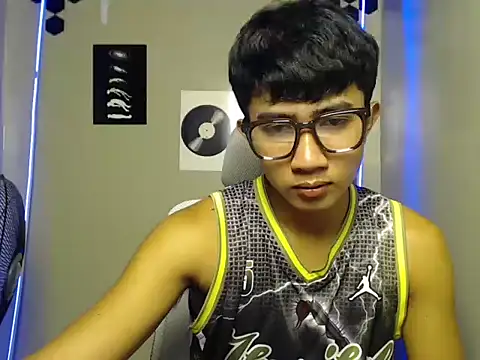 Ur hottestjonny online show from 07-07-26, 11:03