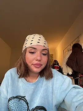 SilkyMira online show from 01-18-26, 02:54