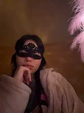 SilkyMira online show from 03-26-26, 09:09