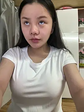 leo-kitty online show from 02-01-26, 05:44