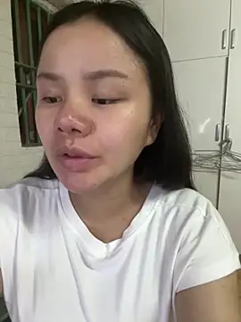 leo-kitty online show from 04-16-26, 02:51