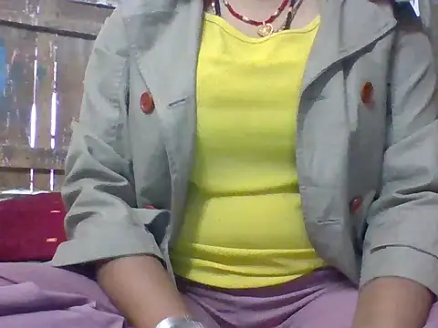 hot-riyaaa online show from 02-08-26, 08:07