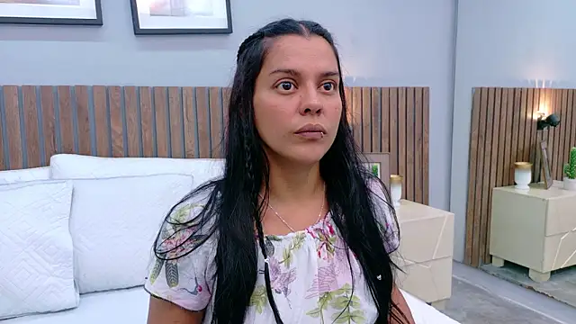 Mia Bellefort online show from 03-18-26, 09:07