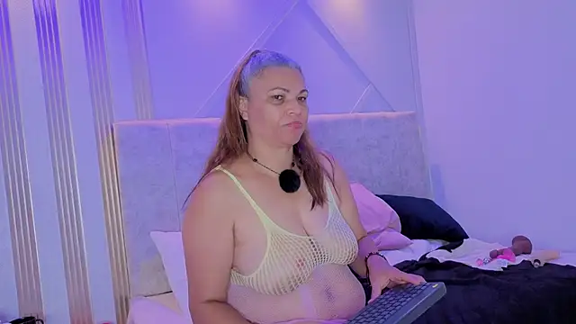 persefone sky online show from 02-15-26, 09:19