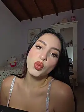 Esmeralda Rossi online show from 02-02-26, 04:17