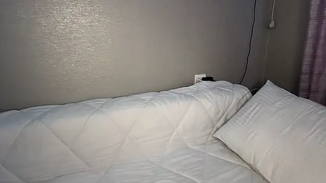 Freya land online show from 02-25-26, 04:05